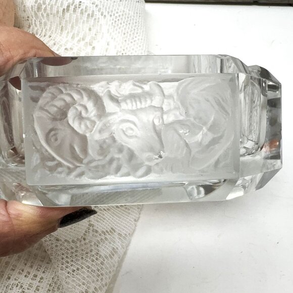 Vintage Bohemian Crystal Ashtray With Frosted Zodiac Design Elegant  & Heavy - Picture 8 of 16